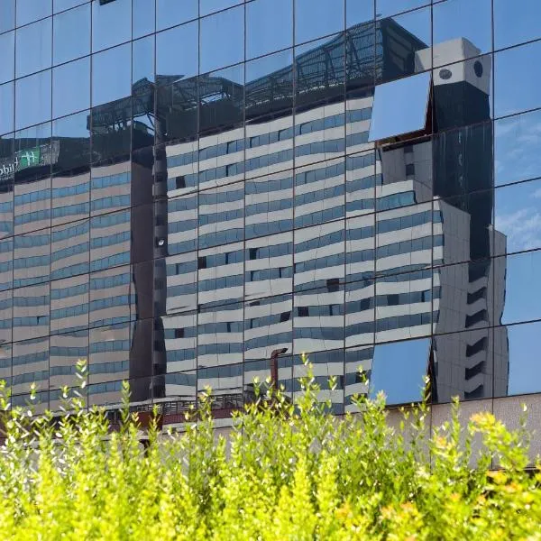 Holiday Inn Naples by IHG, hôtel à Naples