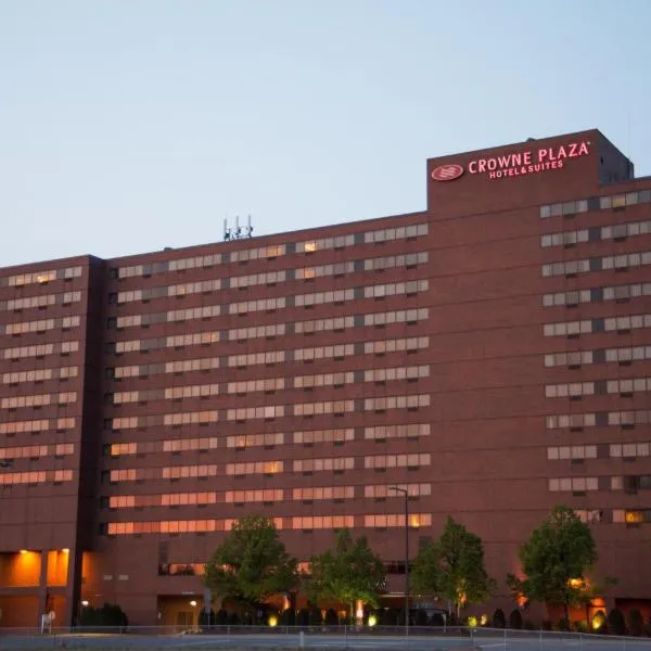 Crowne Plaza Suites MSP Airport - Mall of America by IHG, hôtel à Bloomington