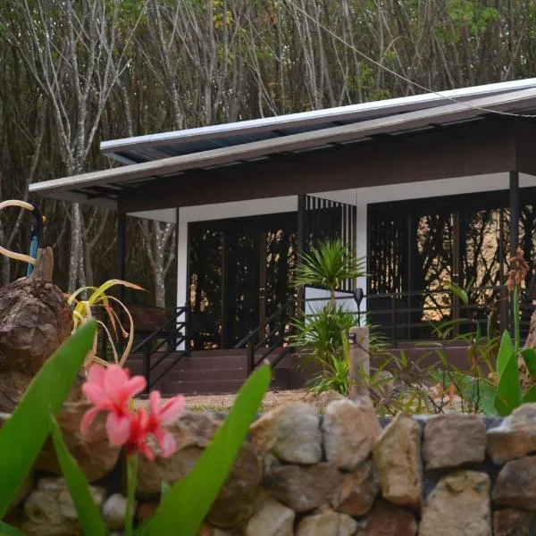 Camp Hadee Koh Yao Noi, hotel a Ko Yao Noi