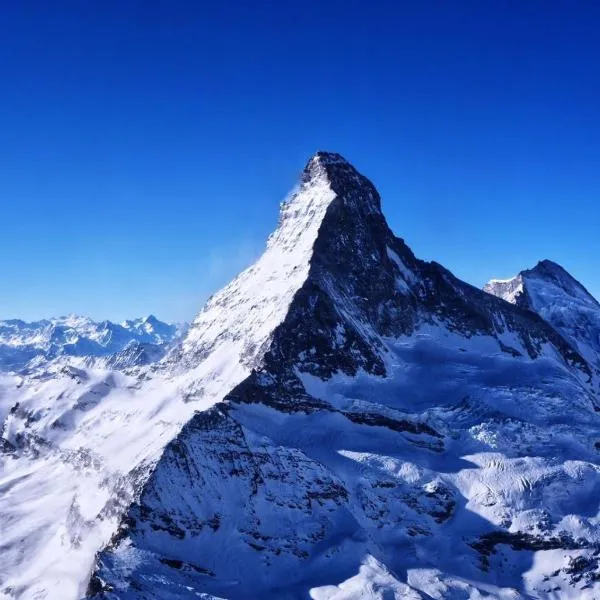 BlackRock, ξενοδοχείο σε Stalden