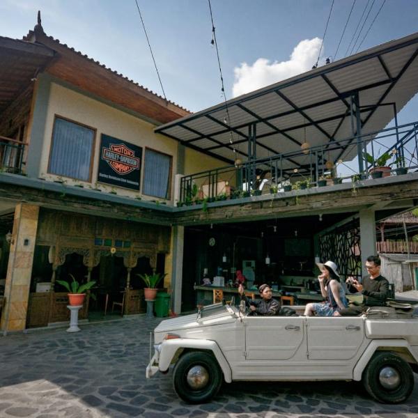 Khanaya Hotel Borobudur