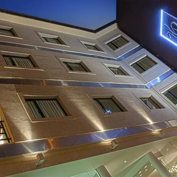 Hotel Polans, hotel Cipollettiben