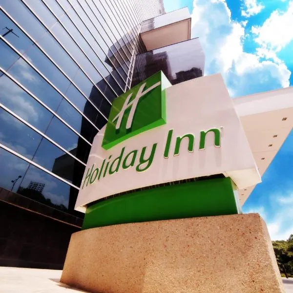 Holiday Inn Bucaramanga Cacique by IHG, hotel di Bucaramanga