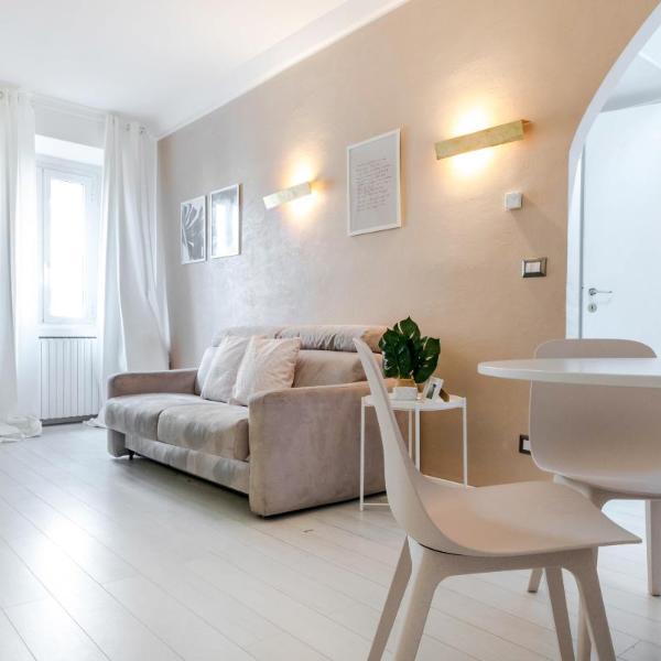 ALTIDO Vibrant Flat for 4 near parks, in Navigli