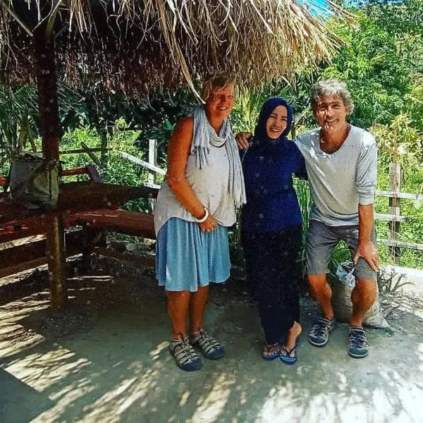 Raja Ampat Sandy Guesthouse, hotel in Saonek