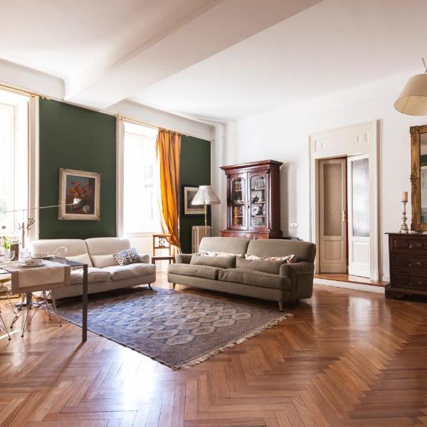 Sophisticated apt near Duomo