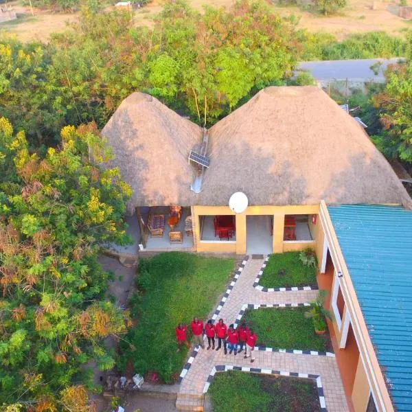Irungu Forest Safari Lodge, hotel v destinaci Katunguru