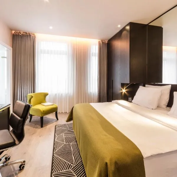 Holiday Inn Dresden - Am Zwinger by IHG، فندق في درسدن