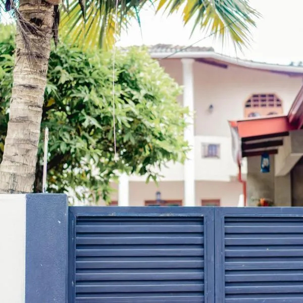 4ty two Homestay Galle, hotel v destinaci Galle