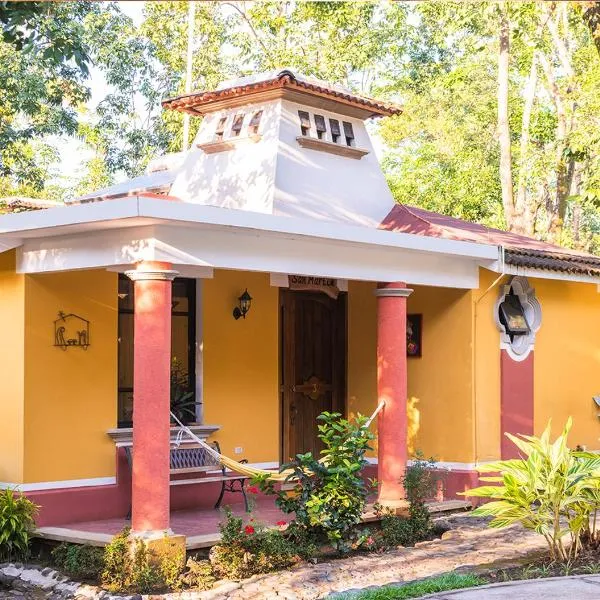 Mansión Los Guichos, hôtel à Retalhuleu