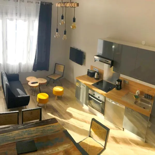 charmant duplex Résidence les Marmottes, hotel in Lanslebourg-Mont-Cenis