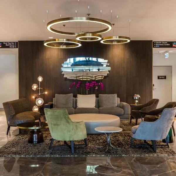 The Branksome Hotel & Residences, hotel in Sydney