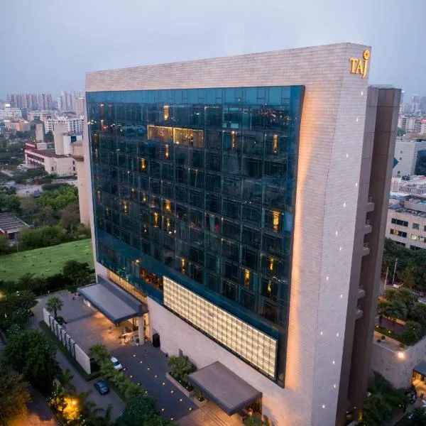 泰姬陵市中心古鲁格兰姆酒店，位于古尔冈的酒店