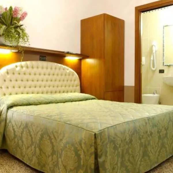 Atlantide Hotel, hotell Veneetsias