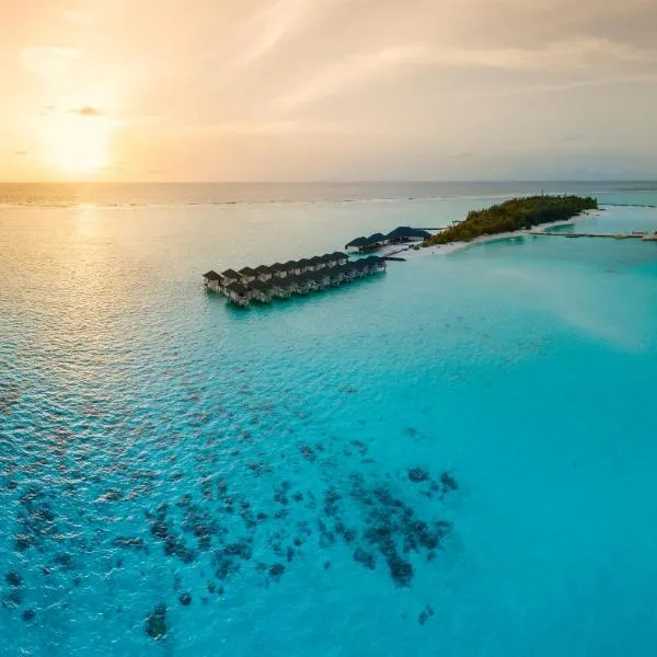Summer Island Maldives Resort, hotel v destinaci North Male Atoll