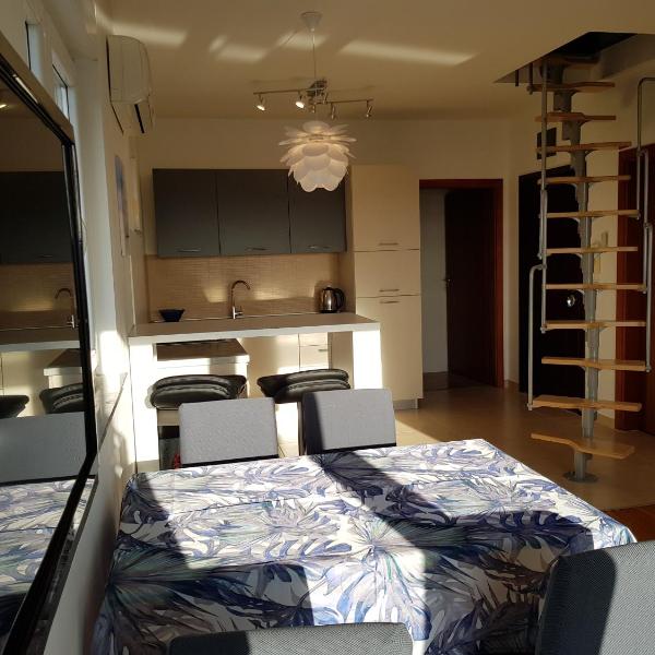 A peaceful two floor apartment with a sea view
