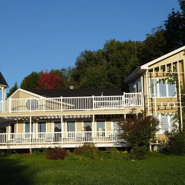 Dans Les Bras de Memphré, Hotel in Orford