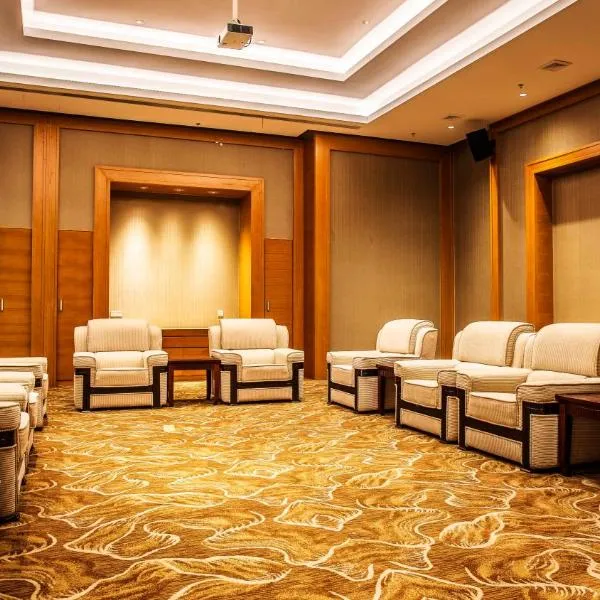 Holiday Inn Nanchang Riverside by IHG, ξενοδοχείο σε Ναντσάνγκ