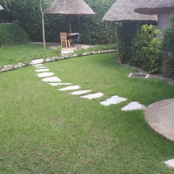 Precious Guesthouse,位于恩德培的酒店