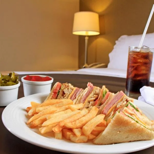 Holiday Inn Monclova by IHG, hotel em Monclova