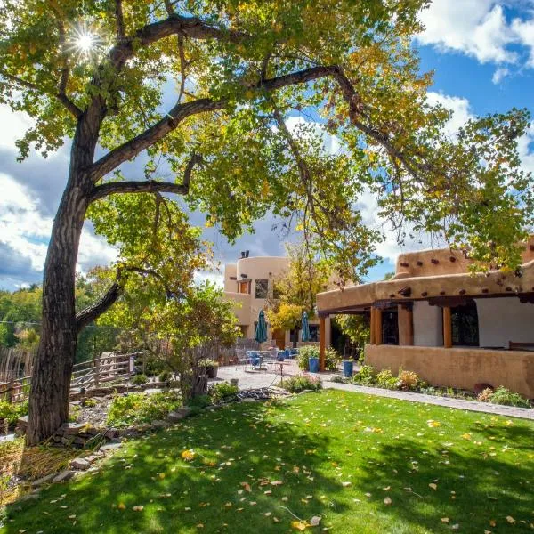 Inn on La Loma Plaza, Hotel in Taos