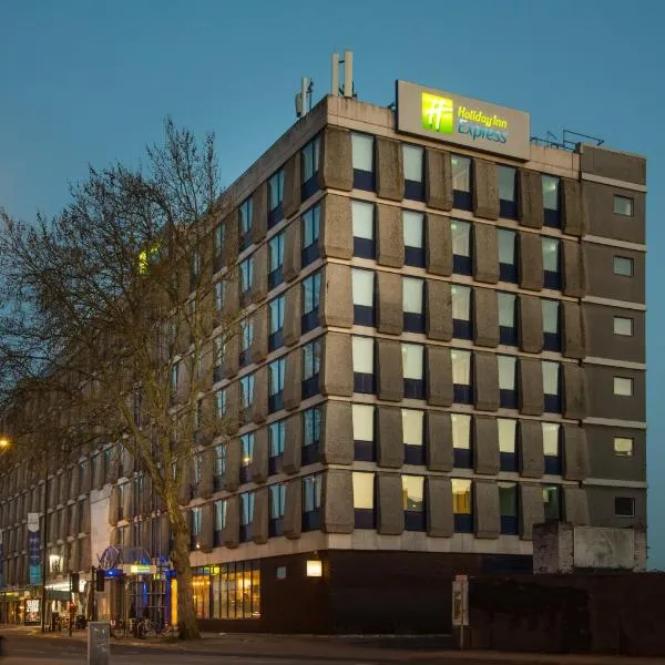 Holiday Inn Express Bristol City Centre by IHG, hotel in Bristol