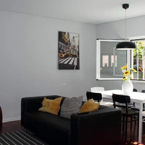 Sun House, hotel in Cascais
