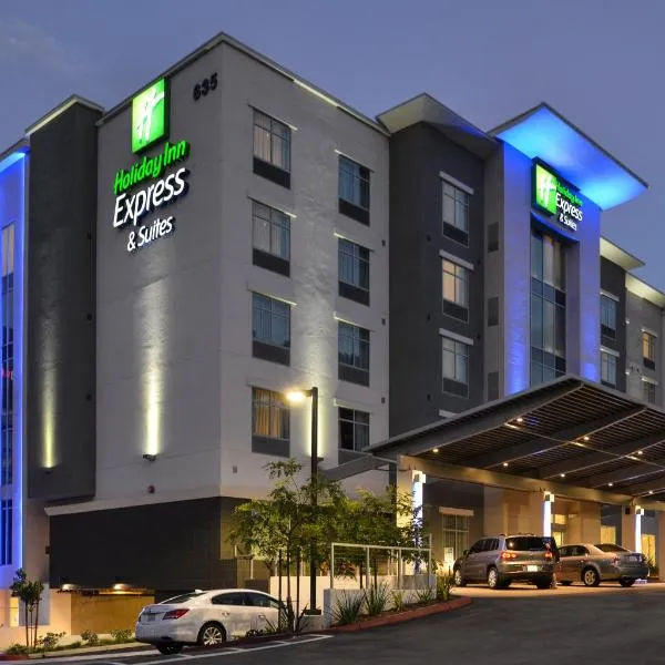 Holiday Inn Express & Suites San Diego - Mission Valley by IHG, hotel in San Diego