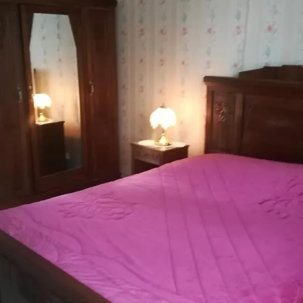 Maison Commandant Blaison, Hotel in Lapalisse