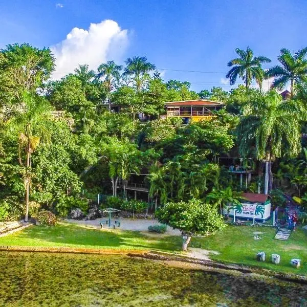 Zion Country, hotel in Manchioneal