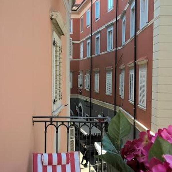 paluplace residence