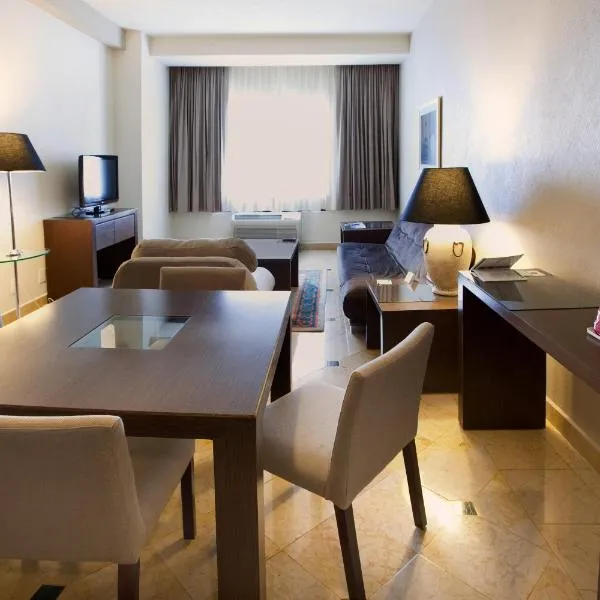 Holiday Inn Puebla La Noria by IHG, hotel em Puebla