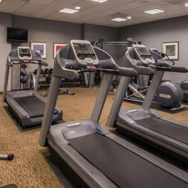 Holiday Inn Ontario Airport - California by IHG, hotel di Ontario