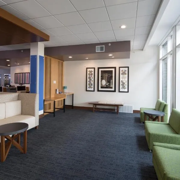 Holiday Inn Express & Suites Alpena - Downtown by IHG, hotel a Alpena
