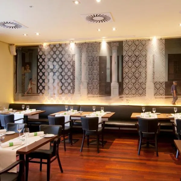 Holiday Inn Nürnberg City Centre by IHG, hotel in Nürnberg