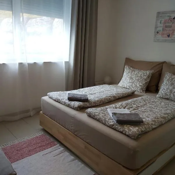 Relax-Apartment mit Sauna, hotel in Klagenfurt