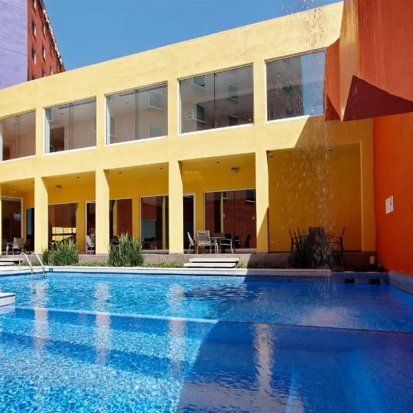 Crowne Plaza Monterrey Aeropuerto by IHG, hotel v destinácii Monterrey