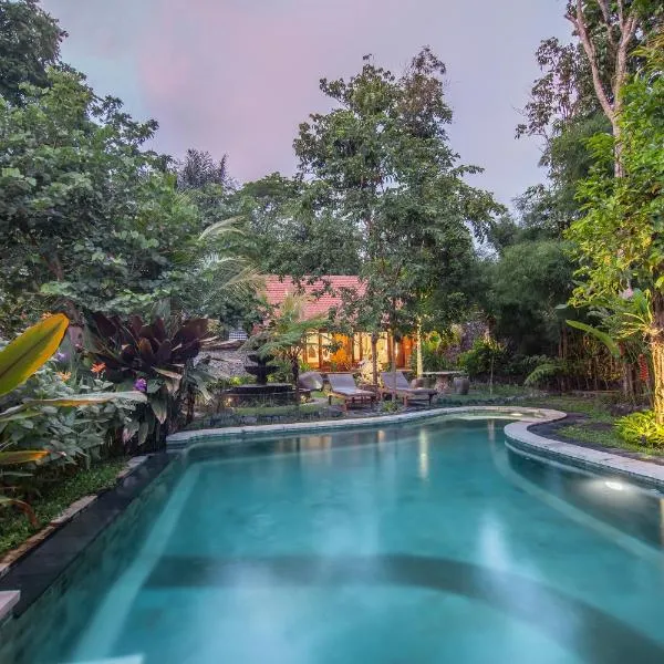 Jero Sebali Villa by Travellink Bali, hotel in Ubud