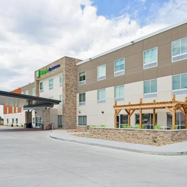 Holiday Inn Express & Suites - Chadron by IHG, hotel in Chadron