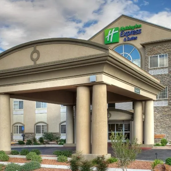 Holiday Inn Express Hotel & Suites Carlsbad by IHG, ξενοδοχείο σε Carlsbad
