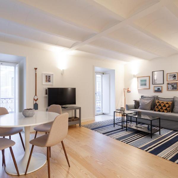 FLH Bairro Alto Elegant Apartment, Lisboa