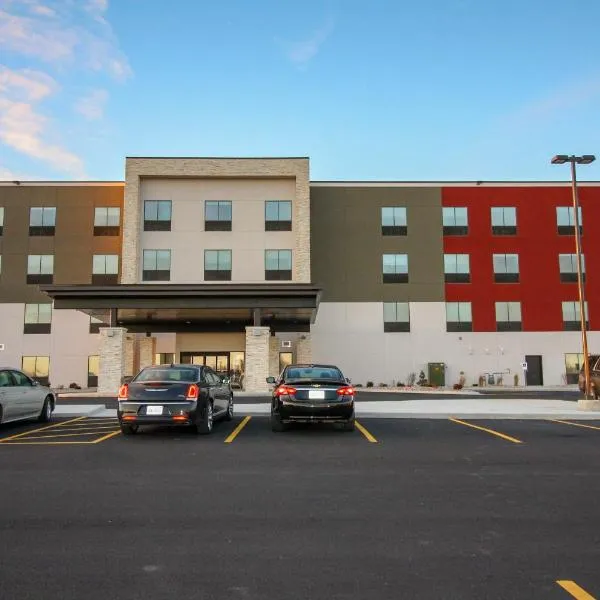 Holiday Inn Express & Suites - Kirksville - University Area by IHG, hotel a Kirksville