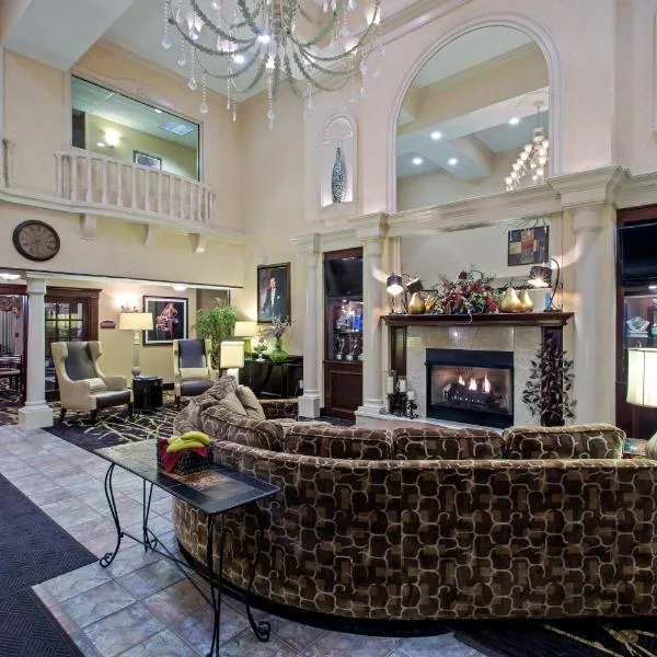 Holiday Inn Express Hotel & Suites Youngstown North-Warren/Niles by IHG, hotel em Warren