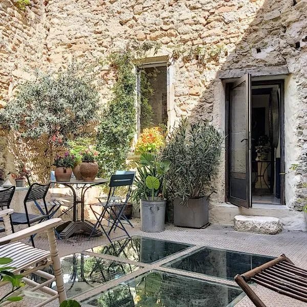 La vie de chateau, hotell sihtkohas Grignan