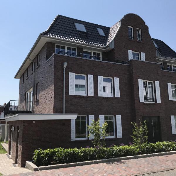 Villa Petersen, Apartment 'At the Sea'