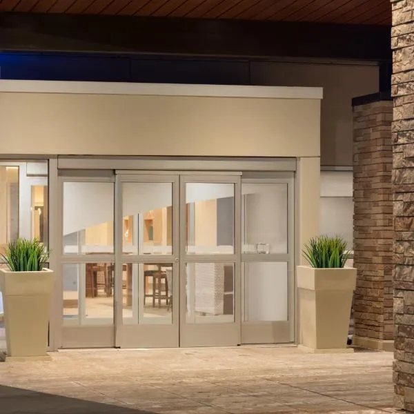 Holiday Inn Express & Suites - Cincinnati South - Wilder by IHG, hotel di Wilder
