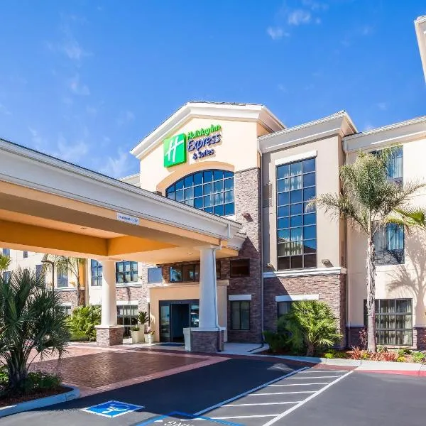Holiday Inn Express & Suites Eureka by IHG, hotel in Eureka