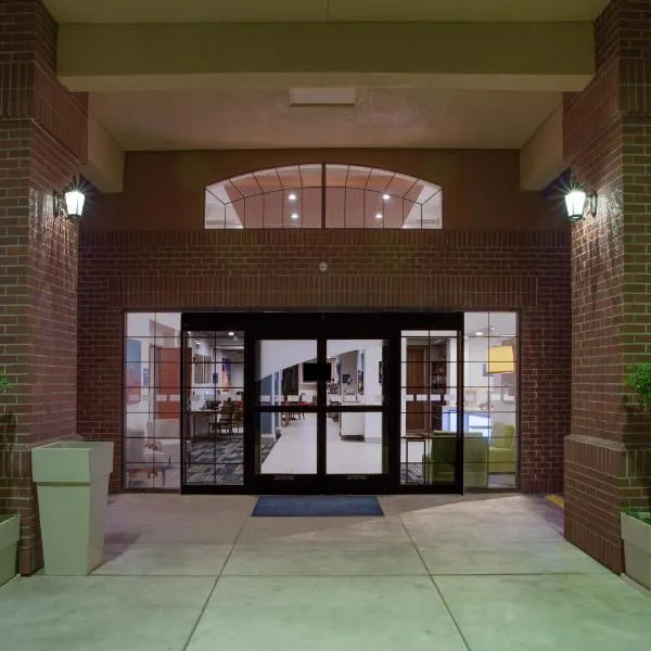 Holiday Inn Express Davis-University Area by IHG, ξενοδοχείο σε Davis