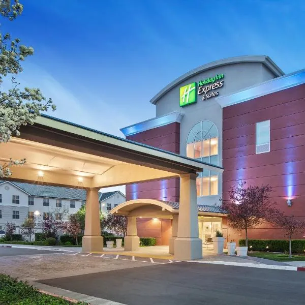 새크라멘토에 위치한 호텔 Holiday Inn Express Hotel & Suites Sacramento Airport Natomas by IHG
