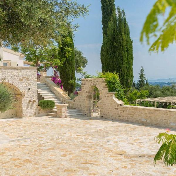 Paleopetres La Chataîgne - Private Pool - Sea Views - Corfu Town -